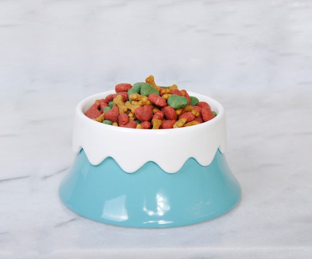 pyrex dog bowl