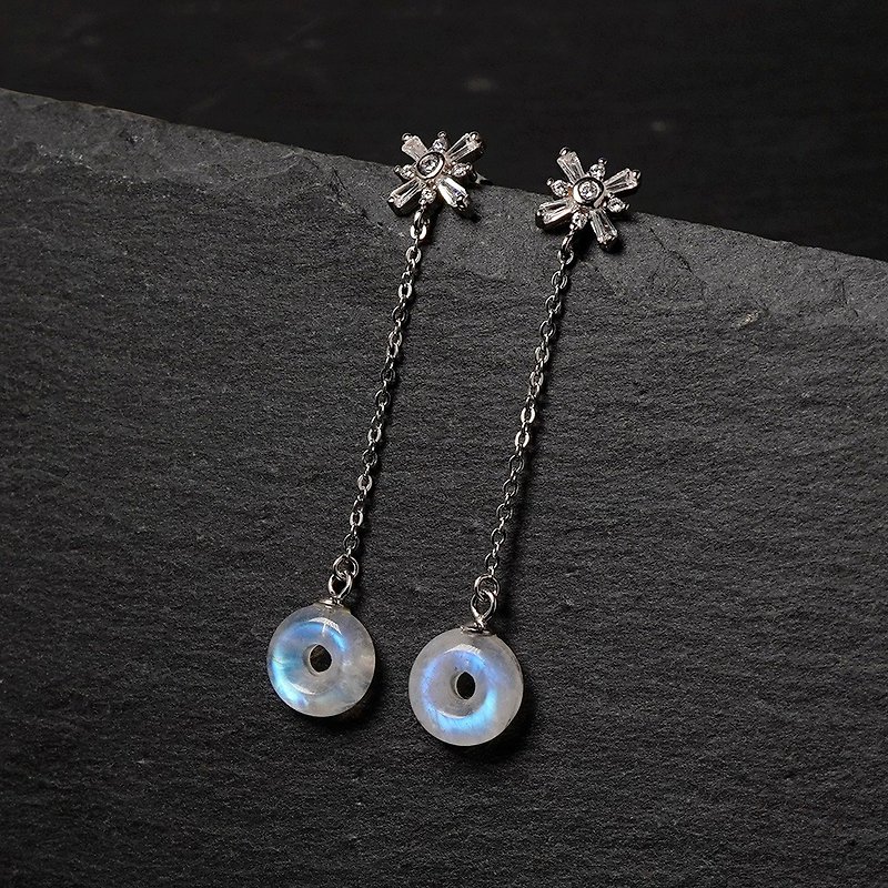 【正佳珠寶】藍月光石 頂級透質藍 甜甜圈 2.7g 藍月光石耳釘 - 耳環/耳夾 - 半寶石 多色