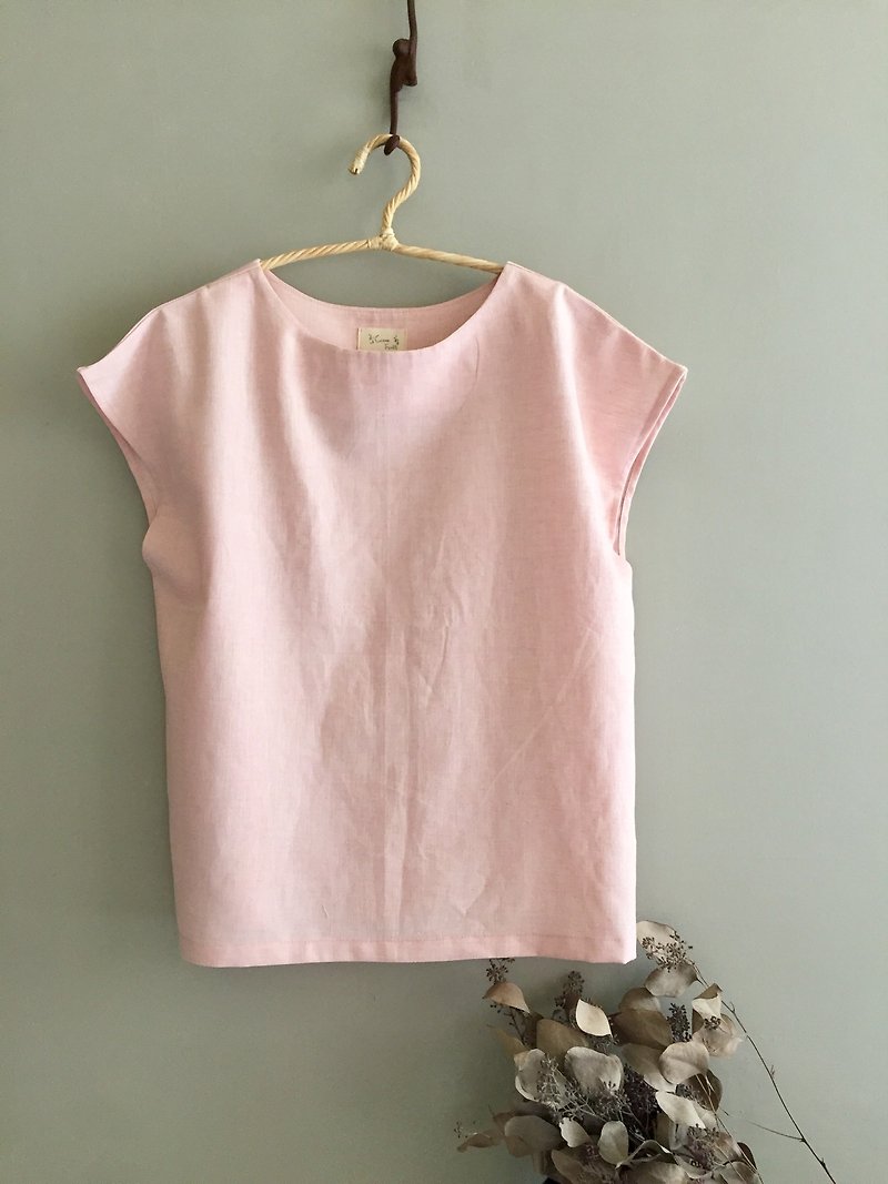 新布料訂做/以粉膚色棉麻製作/粉紅樹/ 好氣色 圓領法式袖小上衣 - 女裝 上衣 - 棉．麻 粉紅色