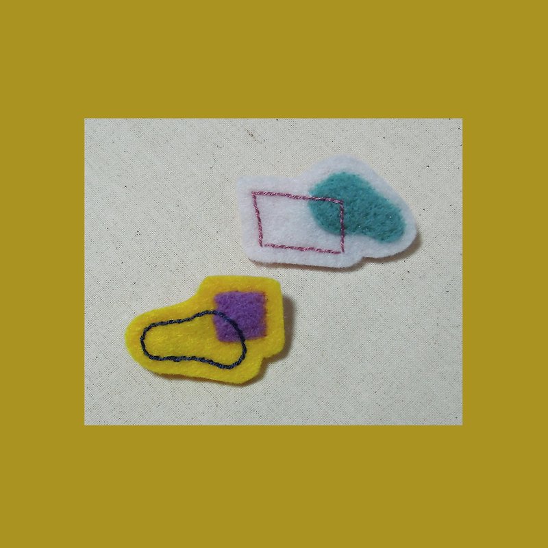 Mutual / hand embroidery pin set - เข็มกลัด/พิน - งานปัก สีเหลือง