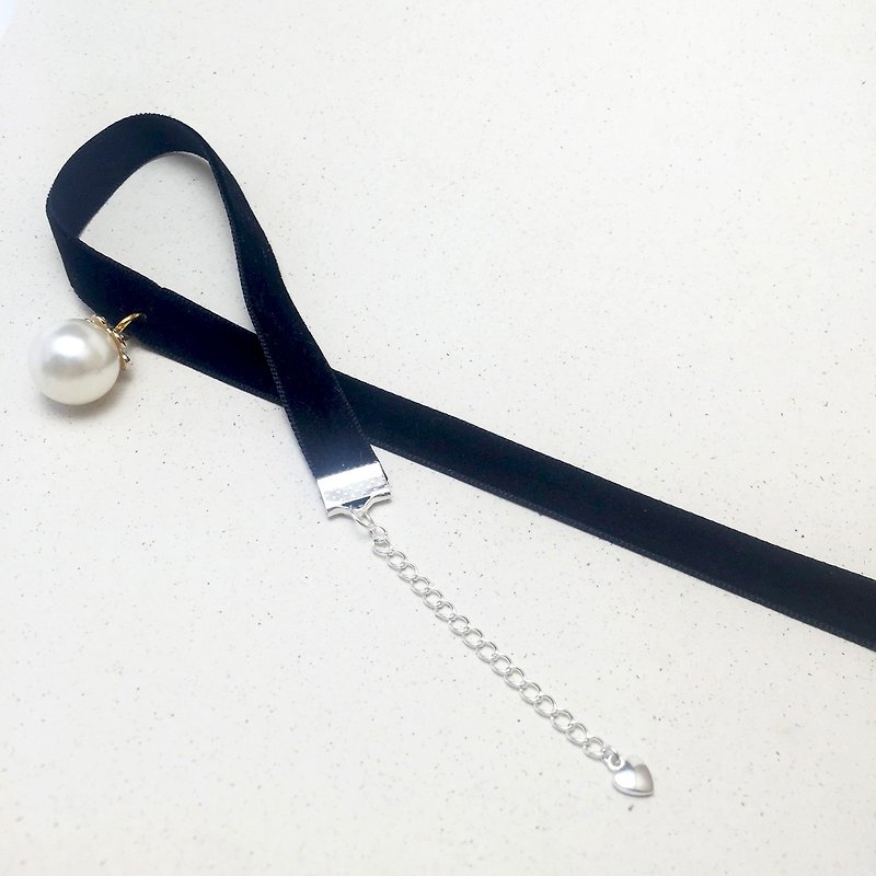 △ Choker 原宿系－大珍珠黑色緞帶細頸鍊 頸圈項鍊 - 項鍊 - 其他材質 黑色