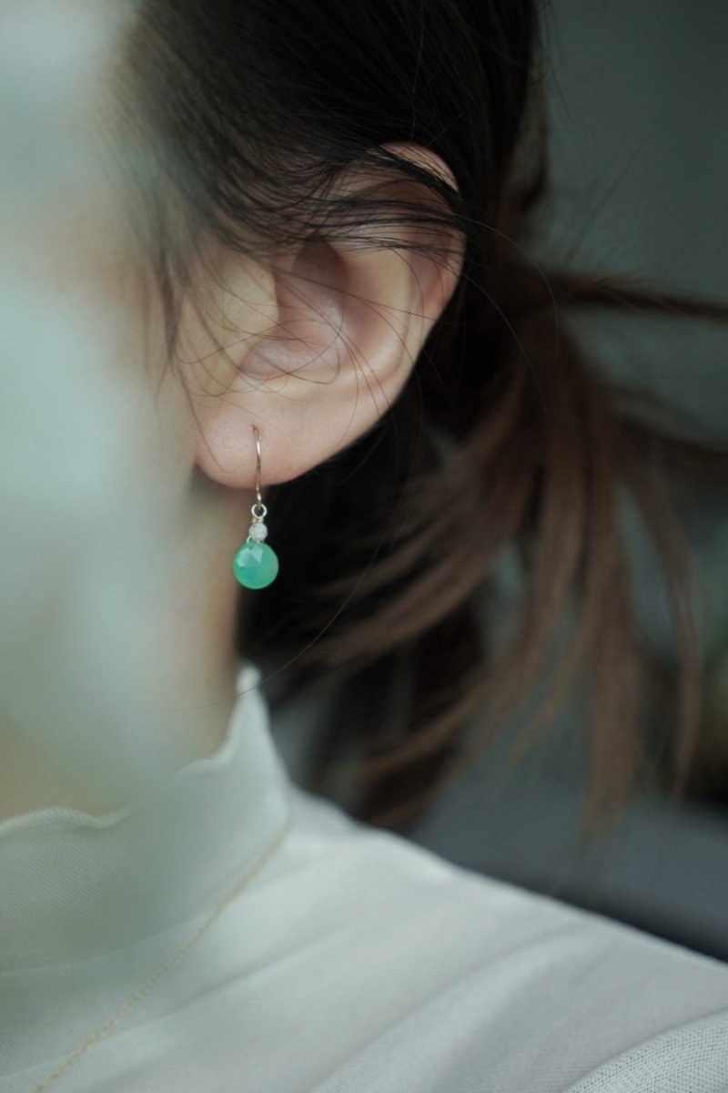 AAA綠玉隨&月光石耳環(耳夾) SV925/14KGF - 耳環/耳夾/耳骨夾 - 玉石 綠色