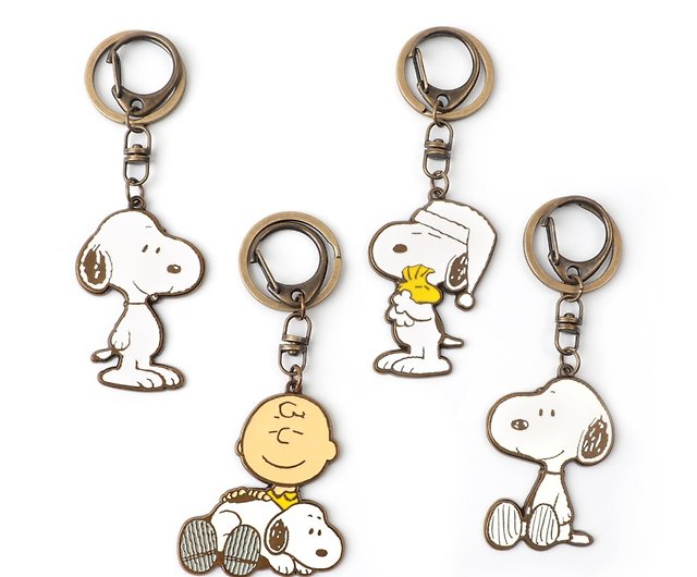 Peanuts Snoopy Metal Keyring - Snoopy Charlie Brown Woodstock Doll Charm -  Shop norns Keychains - Pinkoi