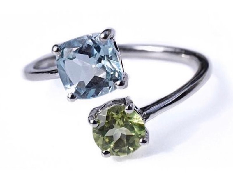 แหวนพลอยบลูโทแพซ เพอริดอท Blue topaz Peridot twin the m ring รหัสR374 #minimthem - แหวนทั่วไป - เงินแท้ 