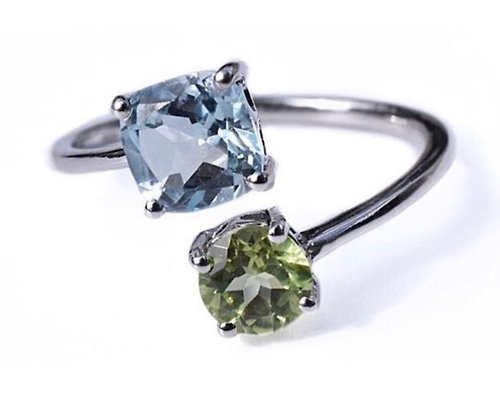 minimjewelry Blue topaz Peridot ring, Blue topaz Peridot twin the m ring, code R374 #minimthem