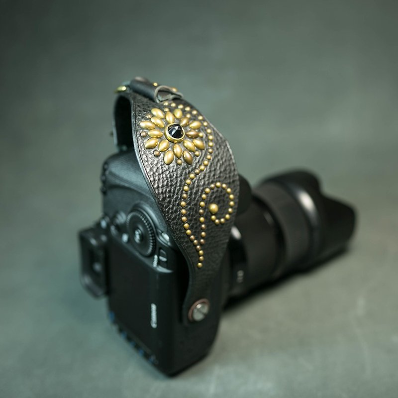 The camera strap / hand strap single-lens reflex camera specifications - tan - Camera Straps & Stands - Genuine Leather Black