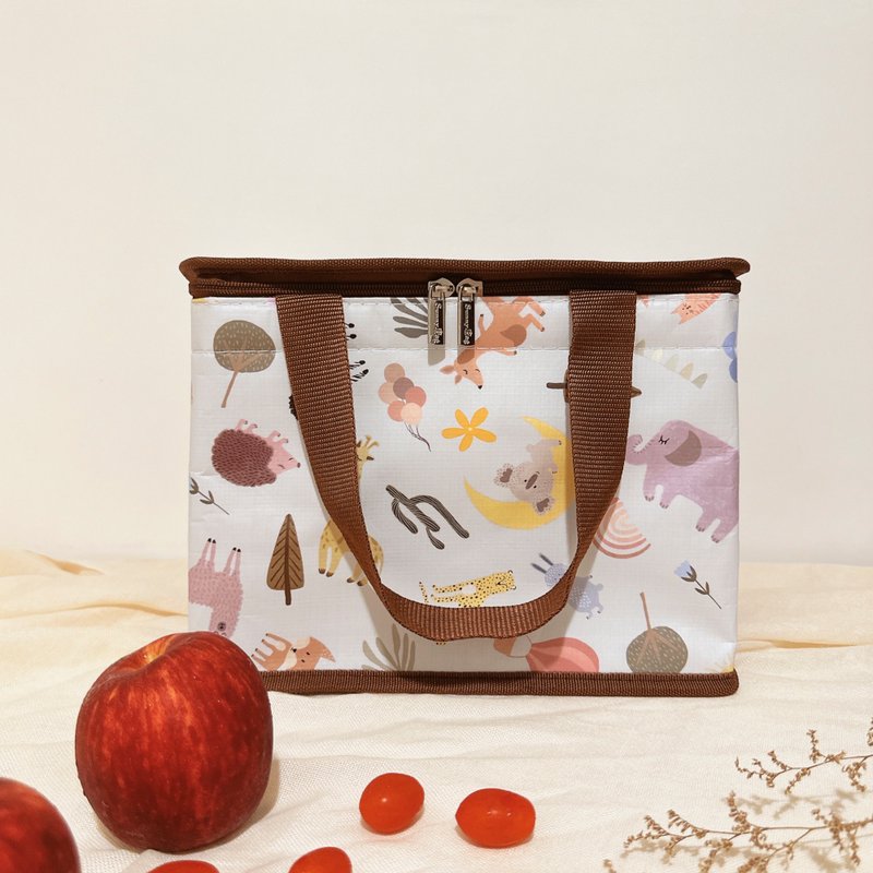 SunnyBag-box-shaped cooler bag-sleeping animals - Handbags & Totes - Other Materials Multicolor