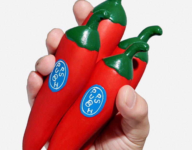 [Little Chili Pepper] Eco-Friendly Latex Pet Squeaky Companion / Chew-Resistant Toy - Pet Toys - Other Materials Red