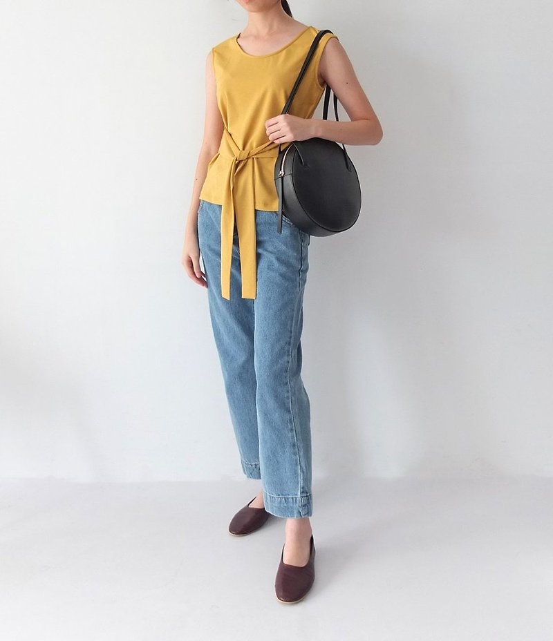 Mustard yellow round neck vest straps - เสื้อกั๊กผู้หญิง - ผ้าฝ้าย/ผ้าลินิน 