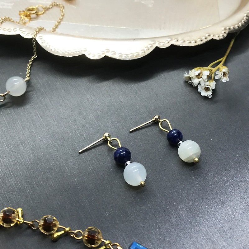 Pure White Moonlight Blue Agate Stud Earrings - Earrings & Clip-ons - Gemstone Blue