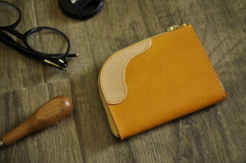 L-shaped zipper coin purse with yellow primary color European vegetable tanned/limited/hand-stitched 17009 - กระเป๋าใส่เหรียญ - หนังแท้ สีเหลือง