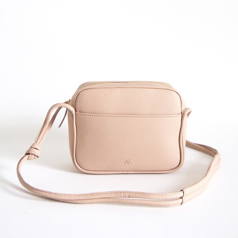 Lili Leather Crossbody Bag in Nude Color - 側背包/斜孭袋 - 真皮 粉紅色