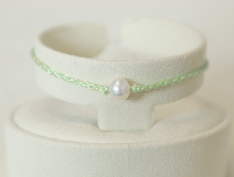 925 Sterling Silver Natural Pearl Lucky Bracelet-Light Green G1 - สร้อยข้อมือ - ไข่มุก สีเขียว