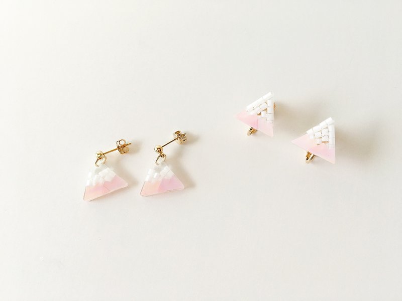 Sakura Mount Fuji ear clip ear pin drop ear clip ear pin handmade earrings - Earrings & Clip-ons - Other Materials Pink