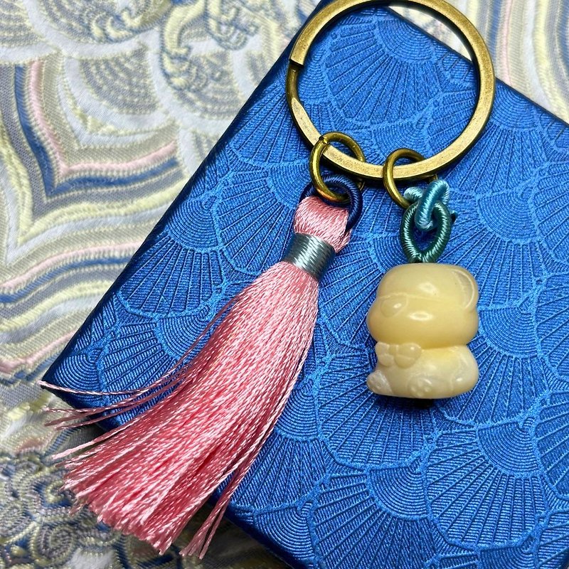 Handmade Tassel [Keychain Ornaments] \Bodhi Root/Lion Puppy Cat Paw Unique - ที่ห้อยกุญแจ - วัสดุอื่นๆ 