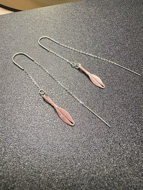 Re-Re Re-Re蠶絲金工—小葉子耳環 櫻花粉