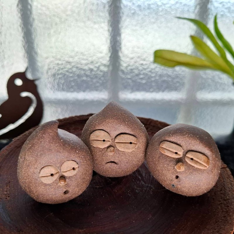 陶偶一家人系列- 10 號 療癒系手作陶偶 文創 擺飾 - 公仔/玩偶 - 陶 