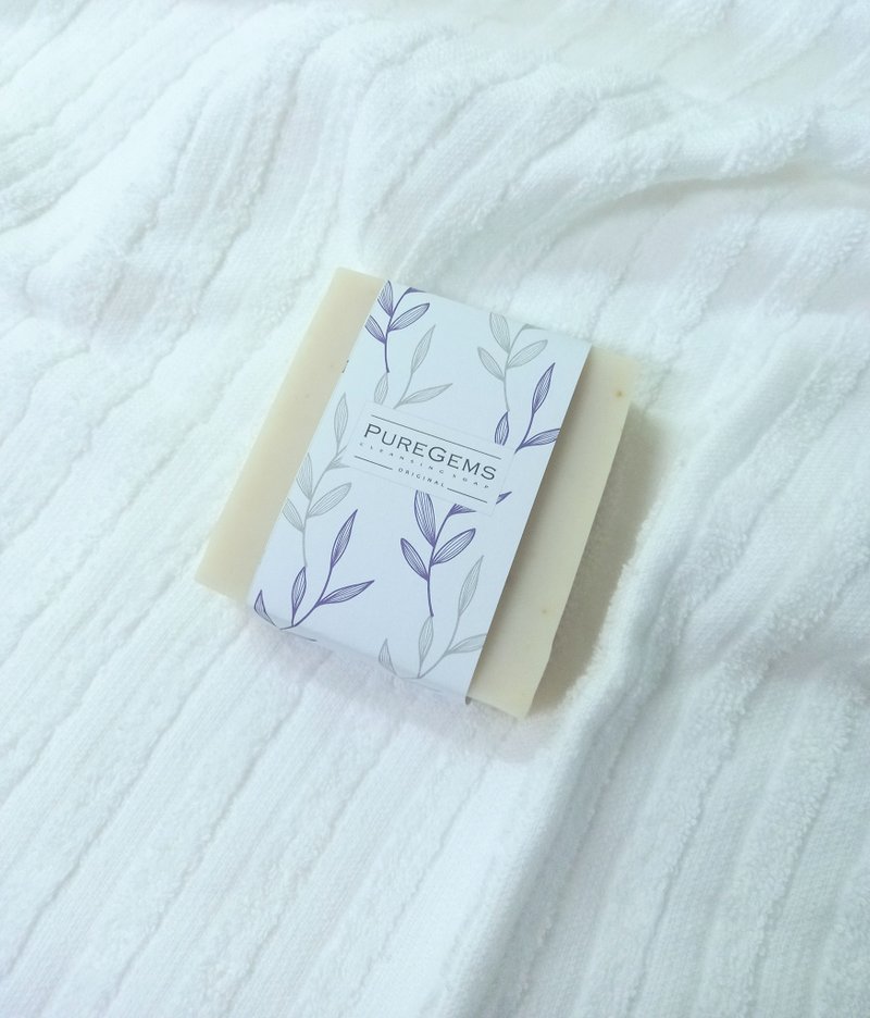 PUREGEMS 蜂膠。橄欖。冷杉 薰衣草 雪松 甜橙。手工皂 - 肥皂/手工皂 - 其他材質 白色
