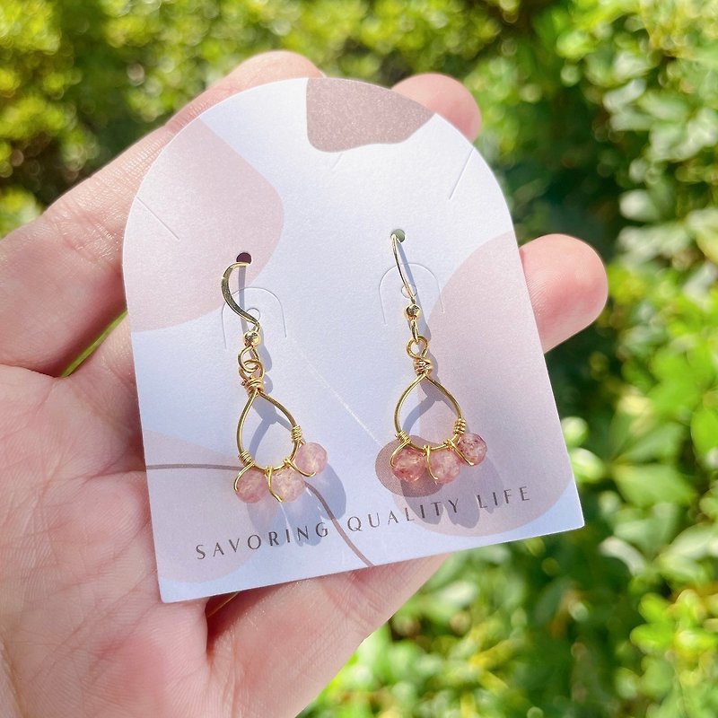 Strawberry Quartz Natural Stone Crystal Design Earrings Crystal Earrings - Earrings & Clip-ons - Crystal Red