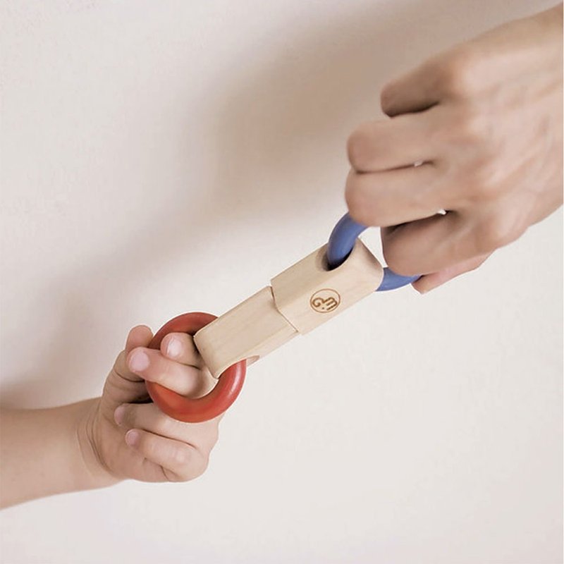 【Mastro Geppetto】Japanese log twisting grip toy (two colors) - Kids' Toys - Wood Multicolor