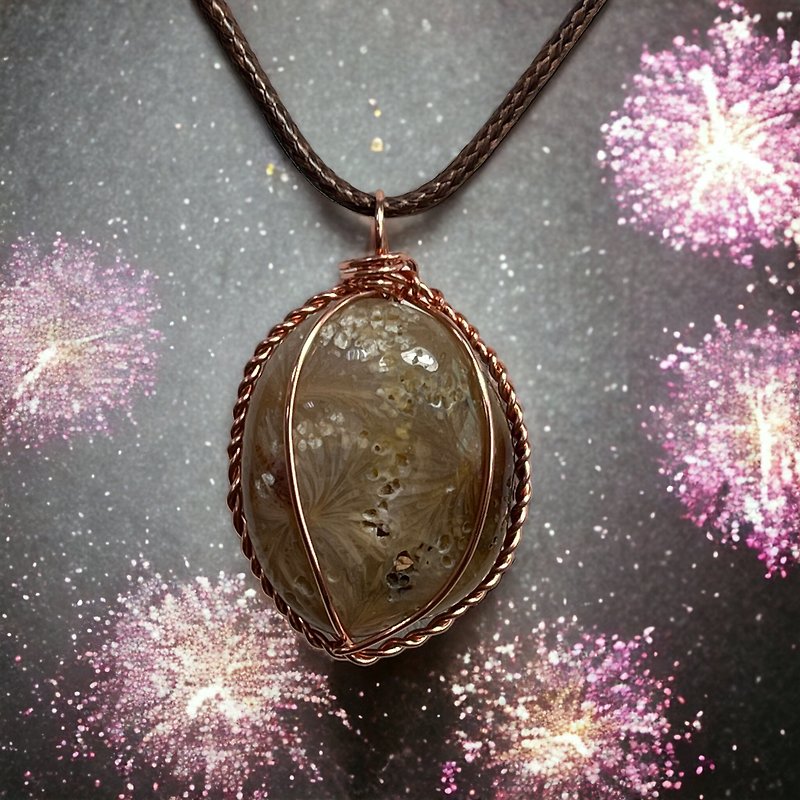 Pyrotechnic Coral Jade Braided Copper Bronze Pendant - สร้อยคอ - ทองแดงทองเหลือง 