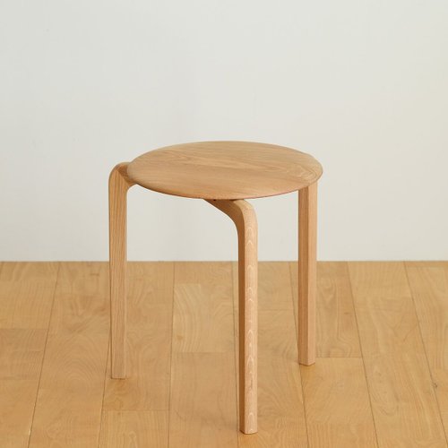 DENTO LISCIO | Stool (3本腳スツール)