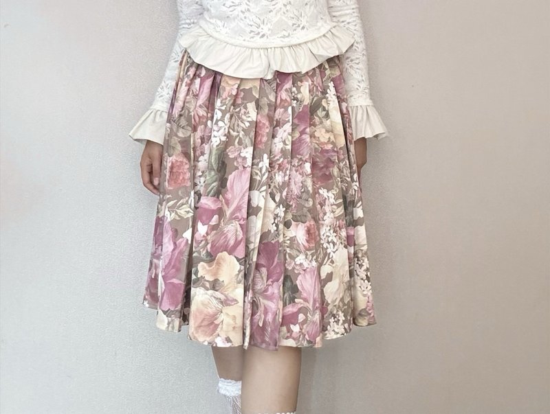 European retro holiday fresh 24FW floral pleated skirt - Skirts - Other Materials Multicolor