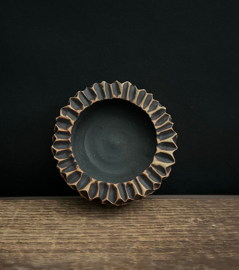 Sunflower food basin and water basin - Other - Pottery Brown