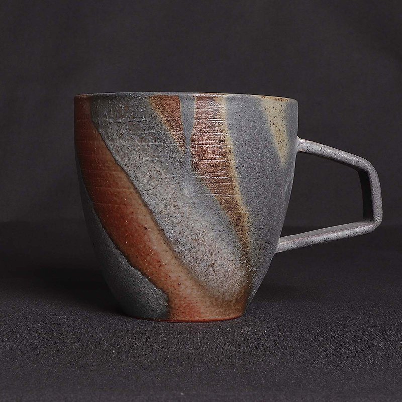 Mingya Kiln l Zhiye Pigeon Grey Double Color Mug - Teapots & Teacups - Pottery Gray