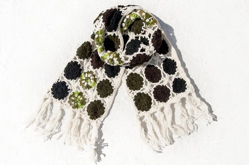omhandmade 手工鉤織羊毛圍巾/花朵鉤織絲巾/花朵編織拼接羊毛絲巾-花朵森林