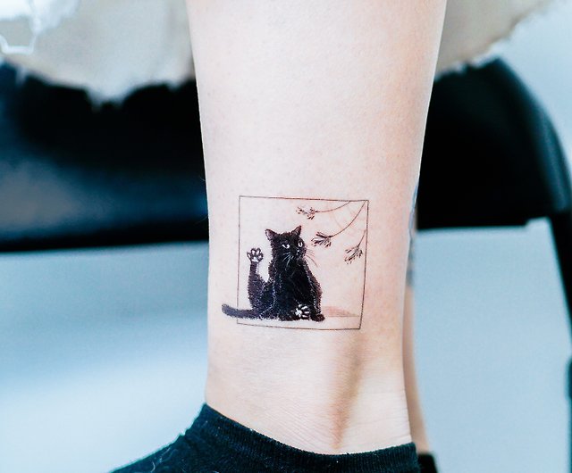 Looking to get a tattoo of my mostly black cat, and curious which of these  styles, if any, will not be a blob in a few years : r/tattooadvice