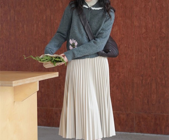 Off white Maillard Brown flowing skirt no iron PU leather pleated skirt mid length versatile skirt