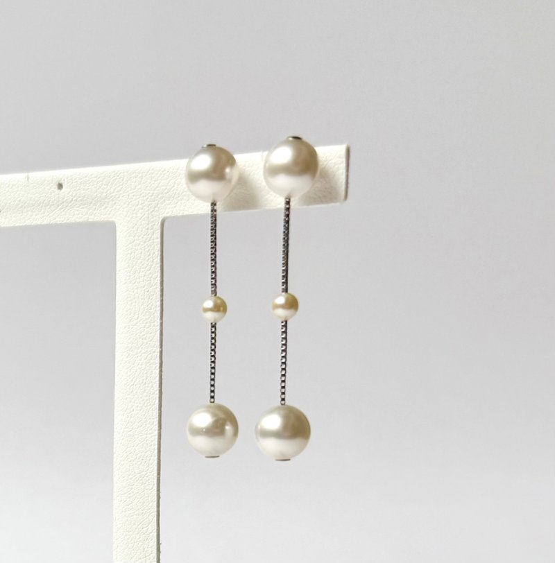 Akoya pearl earring  K14WG - 耳環/耳夾/耳骨夾 - 珍珠 銀色