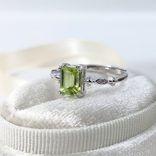 NOW jewelry 天然高品質橄欖石 晶體透徹 油亮翠綠 財富與幸福之石 純銀戒