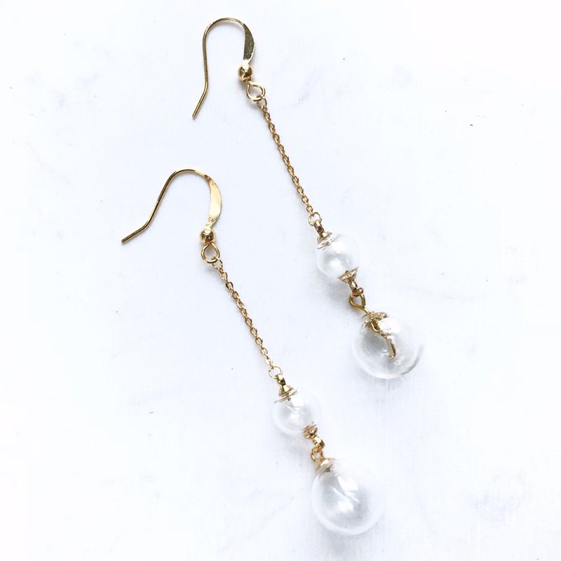 Bubble Collection | Twin Bubble with Initial Earrings - ต่างหู - แก้ว สีทอง