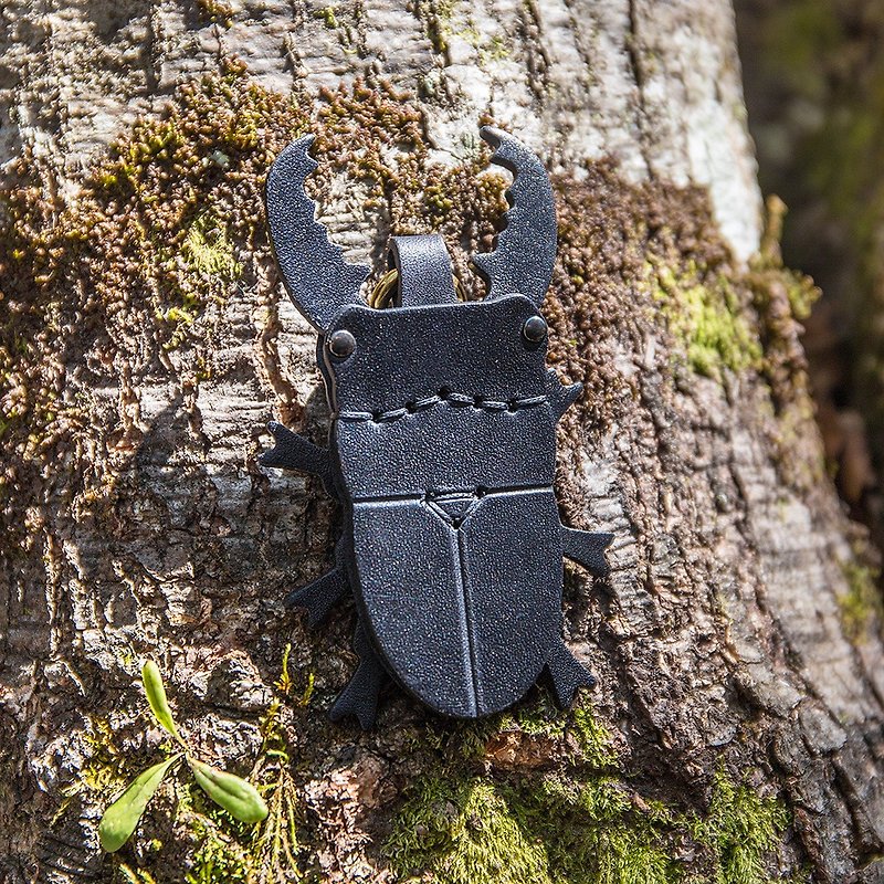 Beetle series-Aceh giant flat stag beetle key ring - พวงกุญแจ - หนังแท้ สีดำ
