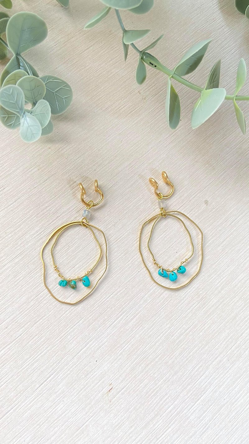 Irregular turquoise winding - Earrings & Clip-ons - Copper & Brass Gold