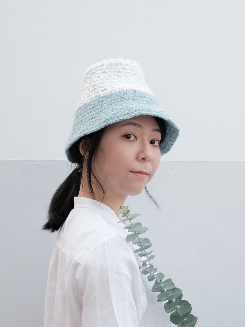 Blue sky and white clouds-tall fisherman hat-knitted woolen hat - หมวก - ขนแกะ 