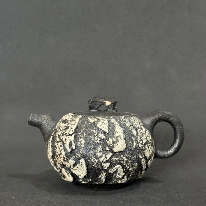 隨心陶 I 柴燒茶壺 I 正把壺 I 程警濠 - 茶壺/茶杯/茶具 - 陶 黑色
