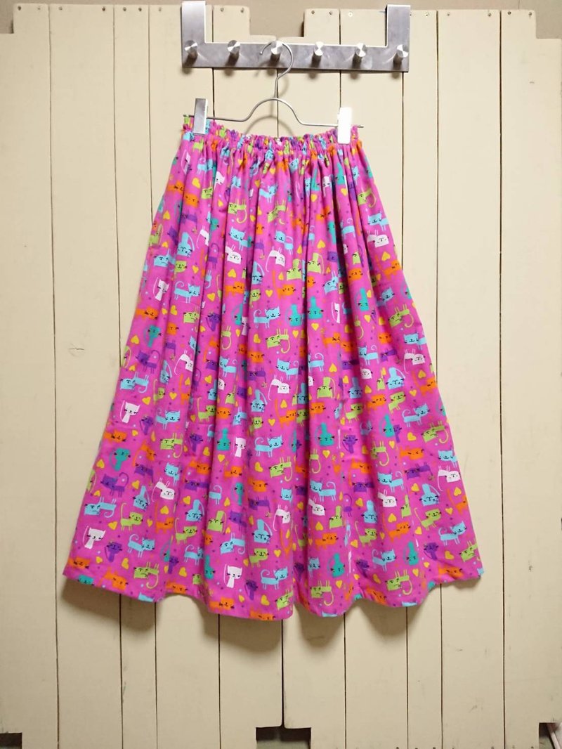 Flannel Colorful Cat skirt PINK USAcotton 日本製 輸入生地 FREE - 裙子/長裙 - 棉．麻 粉紅色