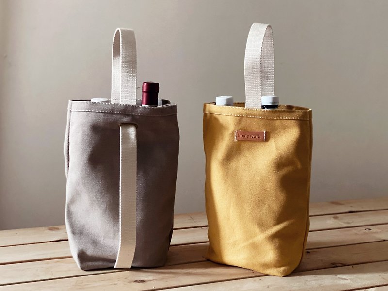 Canvas Wine Bottle Bag - กระเป๋าถือ - ผ้าฝ้าย/ผ้าลินิน 