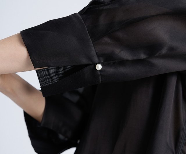 【OHGA】ブラック パフスリーブ 半袖トップス ☆美品☆OHGA キルティングブラウス 黒ブラック オーガ 半袖春夏