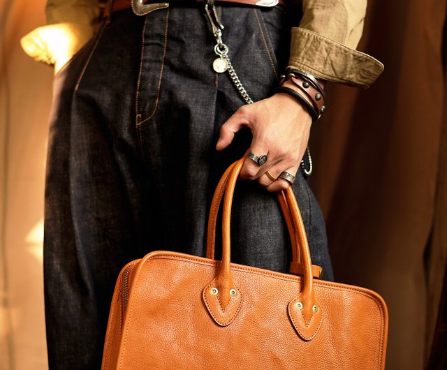 イタリア ヴィンテージ TOSCANO トスカーノ 堅牢 レザー ダレスバッグ イタリア ヴィンテージ TOSCANO トスカーノ 堅牢 レザー ダレス