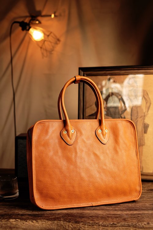 イタリア ヴィンテージ TOSCANO トスカーノ 堅牢 レザー ダレスバッグ イタリア ヴィンテージ TOSCANO トスカーノ 堅牢 レザー ダレスバッグ