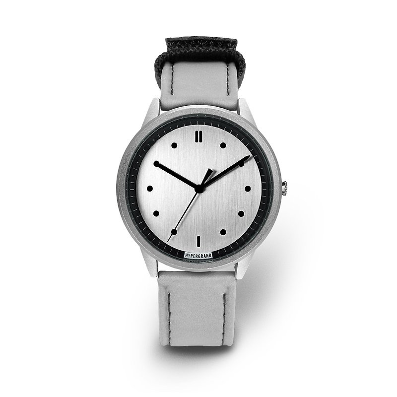 02基本款系列 - "HIDE X SEEK 飛行員2.0版" RETRO FUTURE 手錶 - 女錶 - 其他材質 銀色