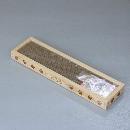 シングル) 猫の爪とぎケース / 名入れ無料 / ダイソー爪とぎ付き