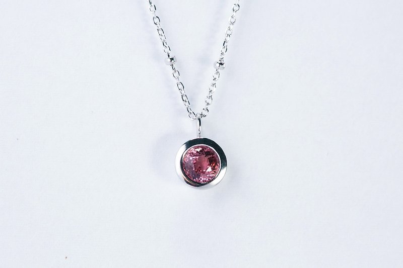 【Cheng Cheng】Rose Language - 925 Silver Necklace - Jewelry Grade Plating - สร้อยคอ - โลหะ สีเงิน