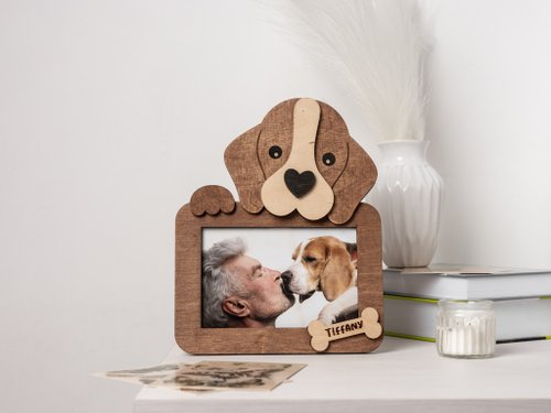 新品未使用♡ディズニーストア☆犬の日☆フォトフレーム カスタムビーグルフォトフレーム 犬のママとパパのための