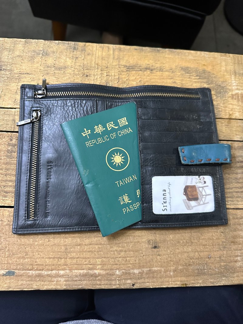 Sienna護照本 - 筆記本/手帳 - 真皮 黑色