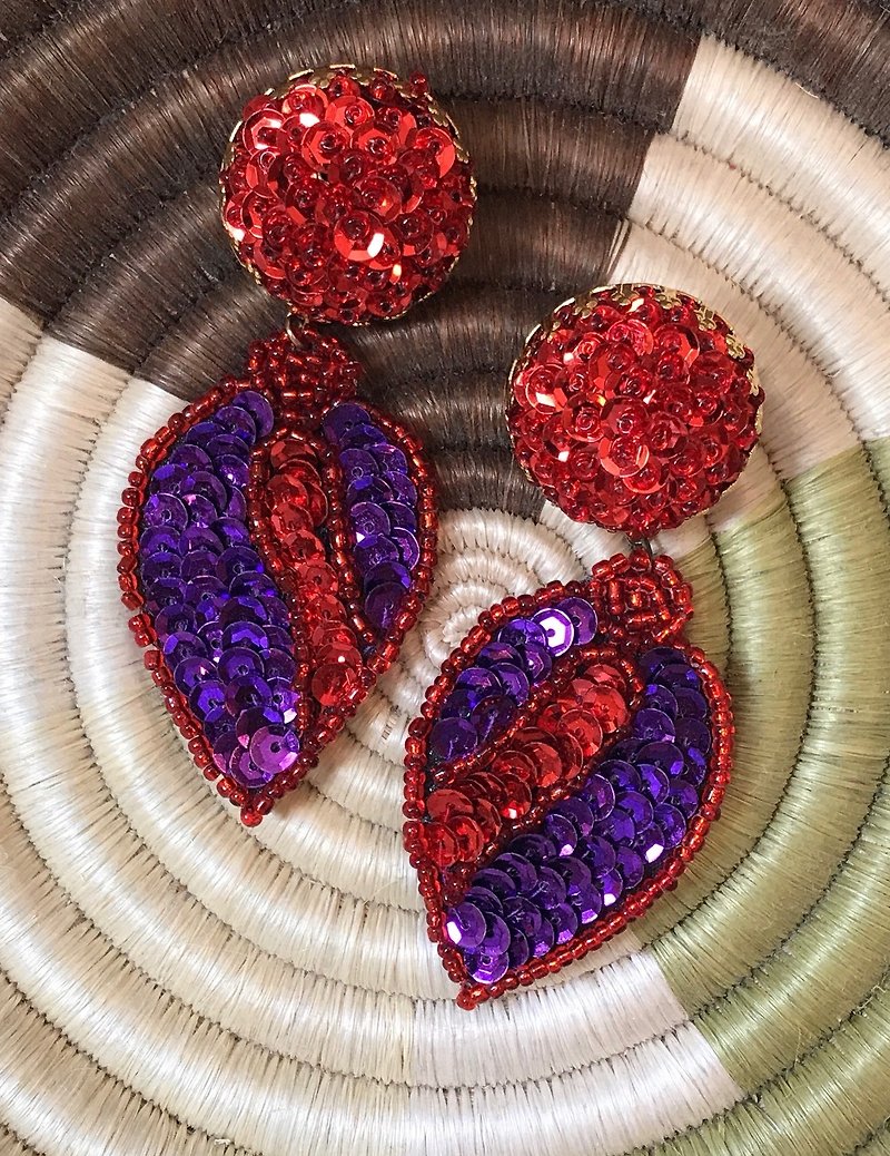Early Pin Earrings / Sequin Party - Earrings & Clip-ons - Other Materials Red